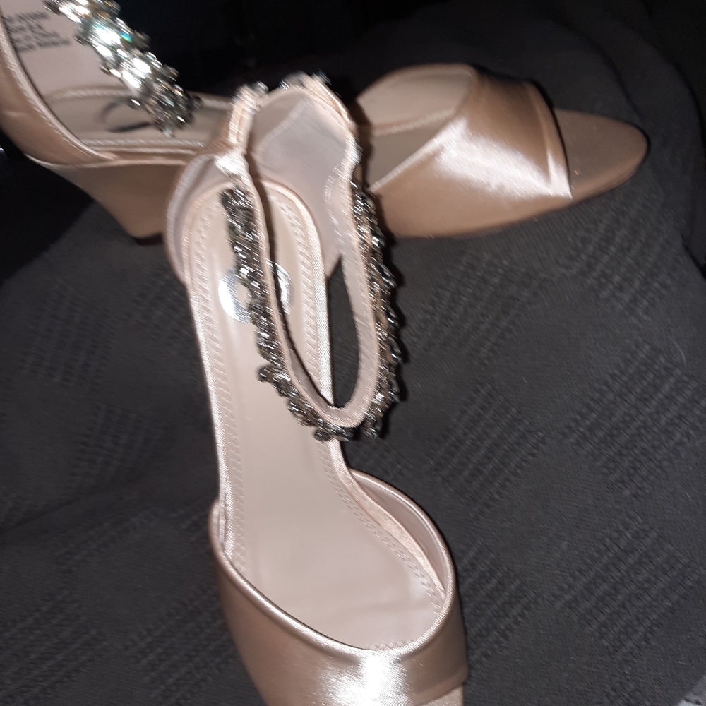 Ladies Dancing Shoes